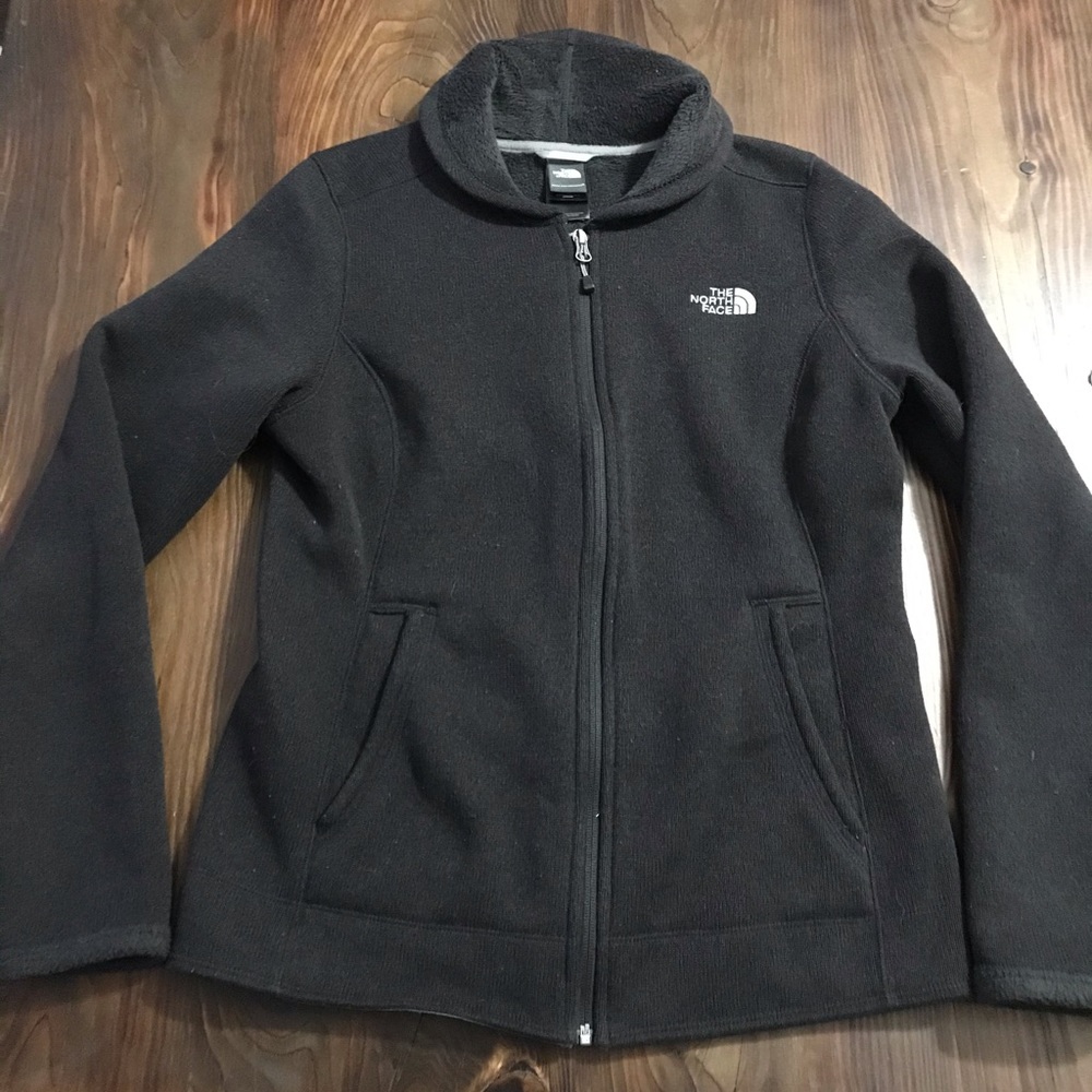 Size medium north face jacket